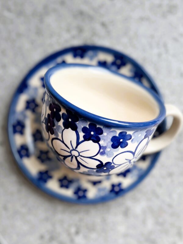 Filiżanka ceramiczna ze spodkiem [Symphony Blue]
