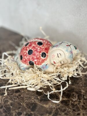 Skarbonka biedronka [Nuttalli]