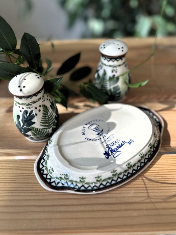 Ceramiczny zestaw pojemników na sól i pieprz z podstawką [Bosco]